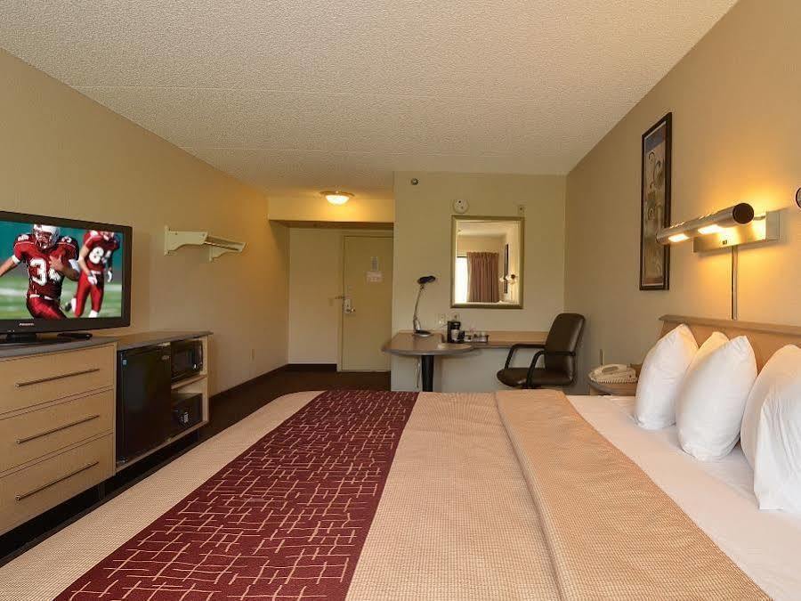 Red Roof Inn Harrisburg - Hershey Bagian luar foto